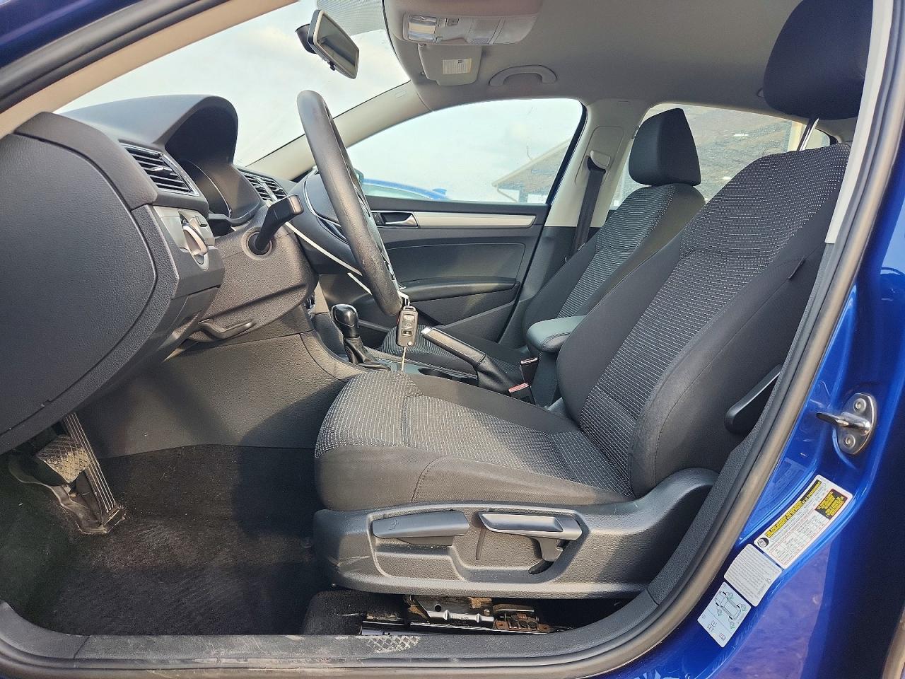 Volkswagen Passat S
