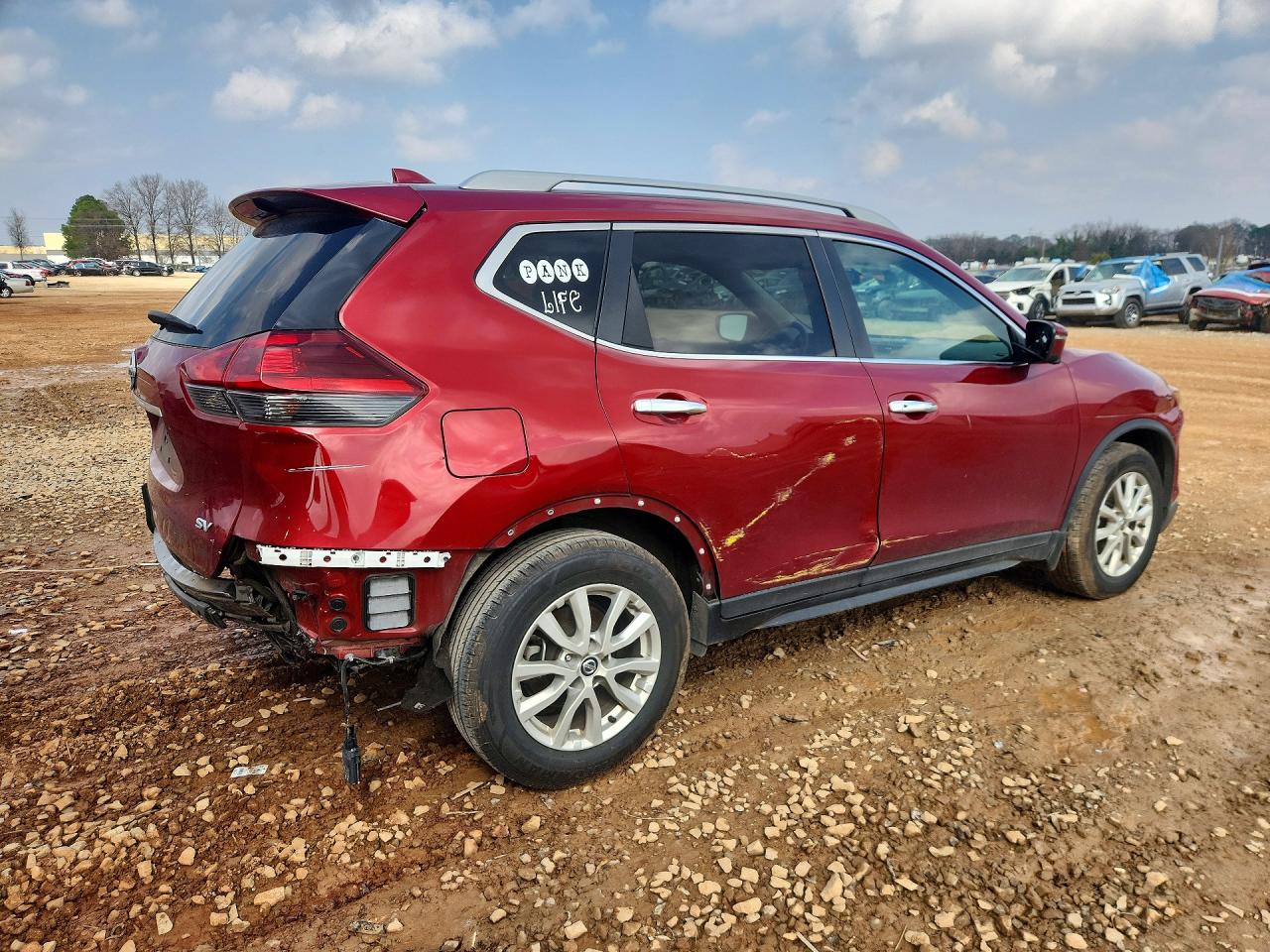 Nissan Rogue S