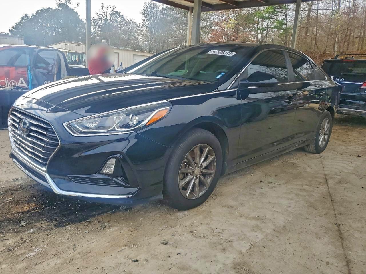Salvage Hyundai SONATA Image