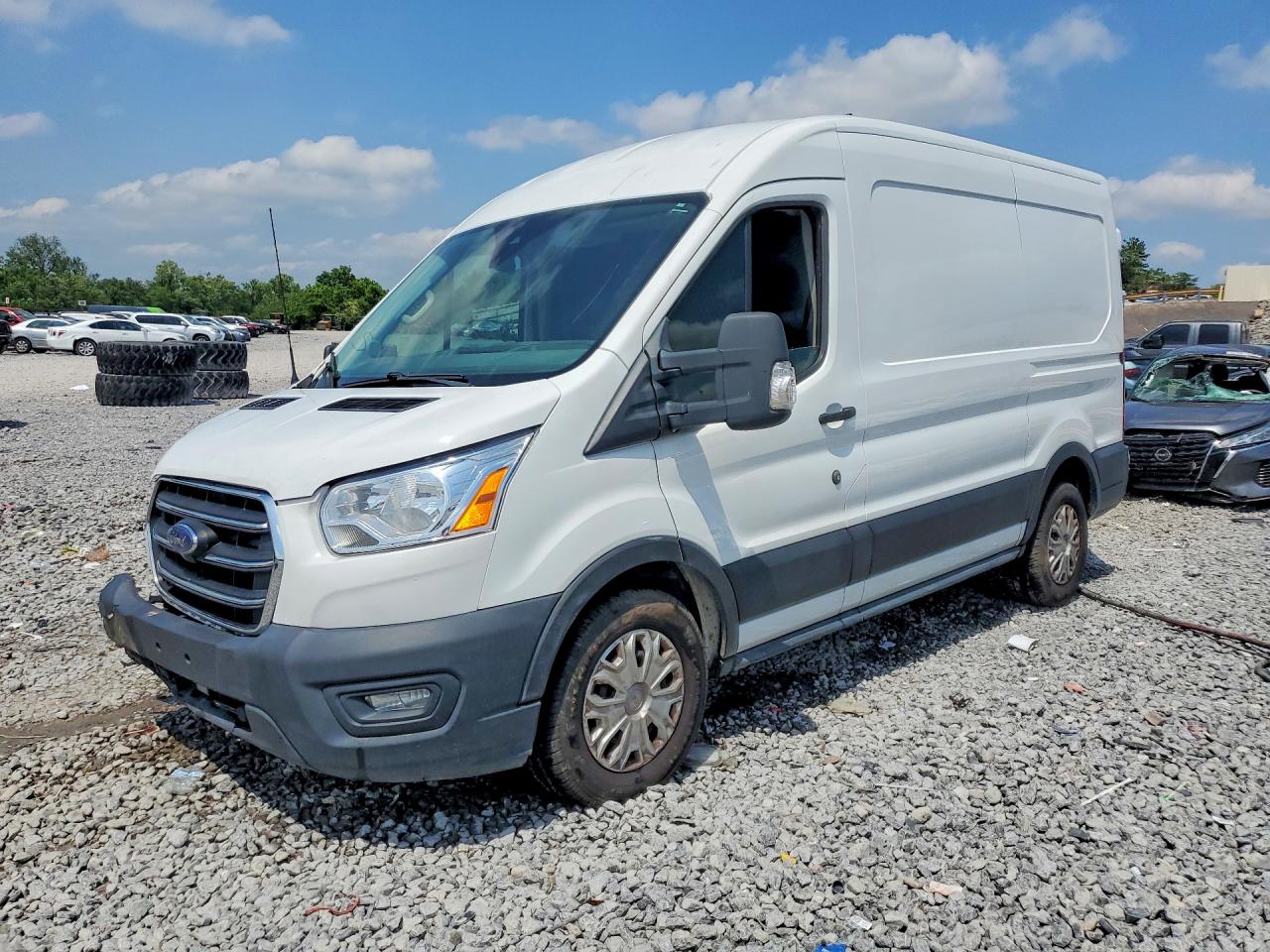 Salvage Ford Transit Image