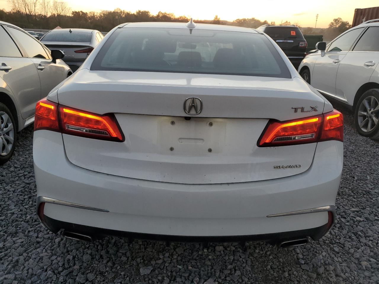 Acura TLX