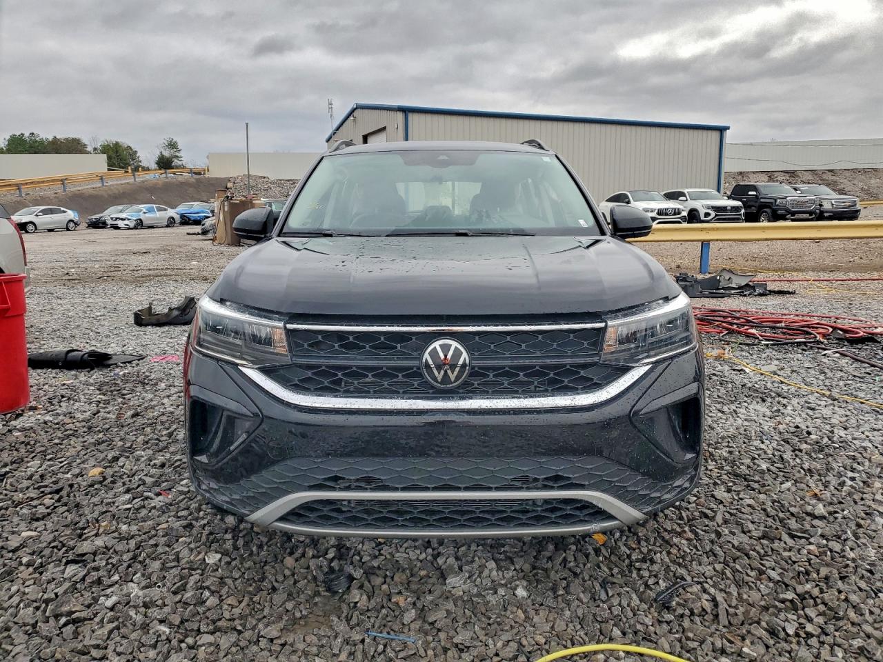 Volkswagen Taos S