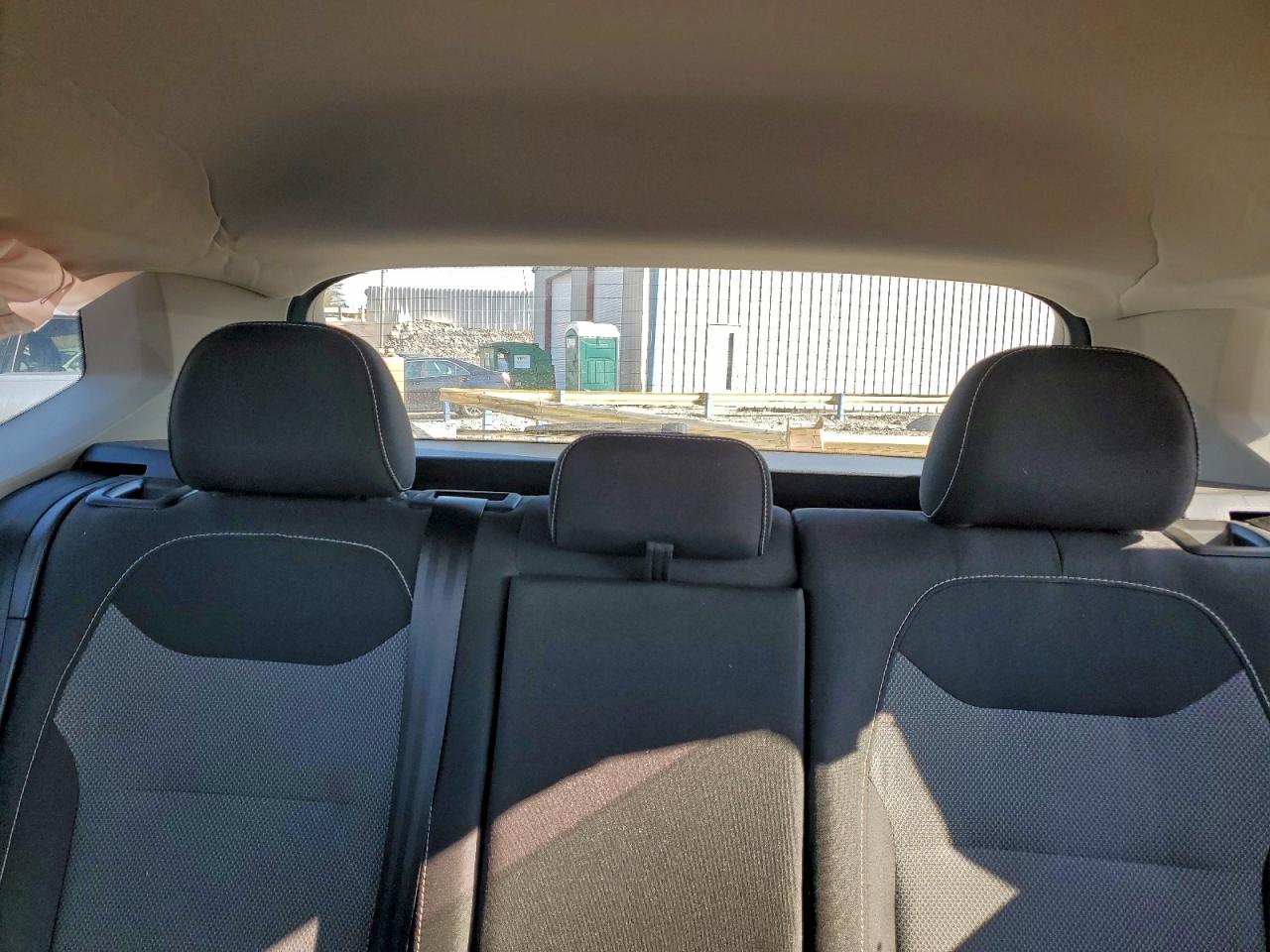 Volkswagen Taos S