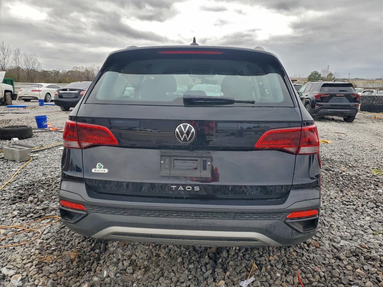 Volkswagen Taos S