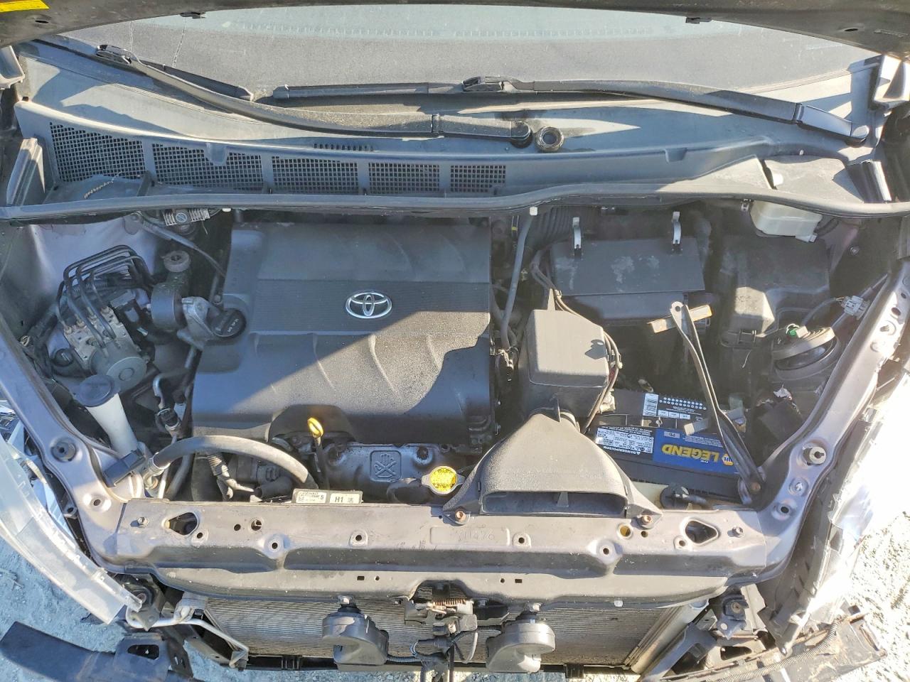 Toyota Sienna Xle 8-passenger