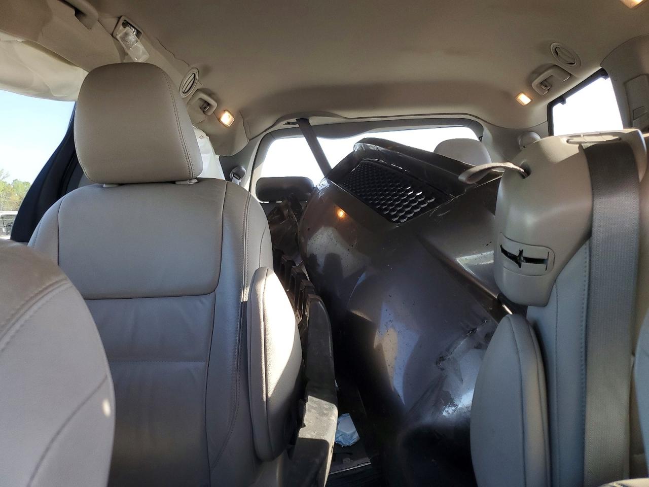 Toyota Sienna Xle 8-passenger