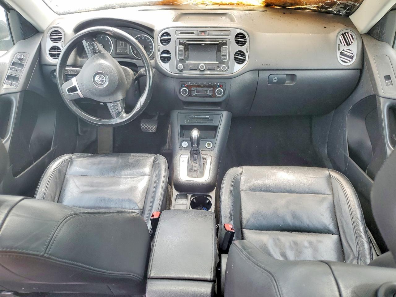Volkswagen Tiguan S