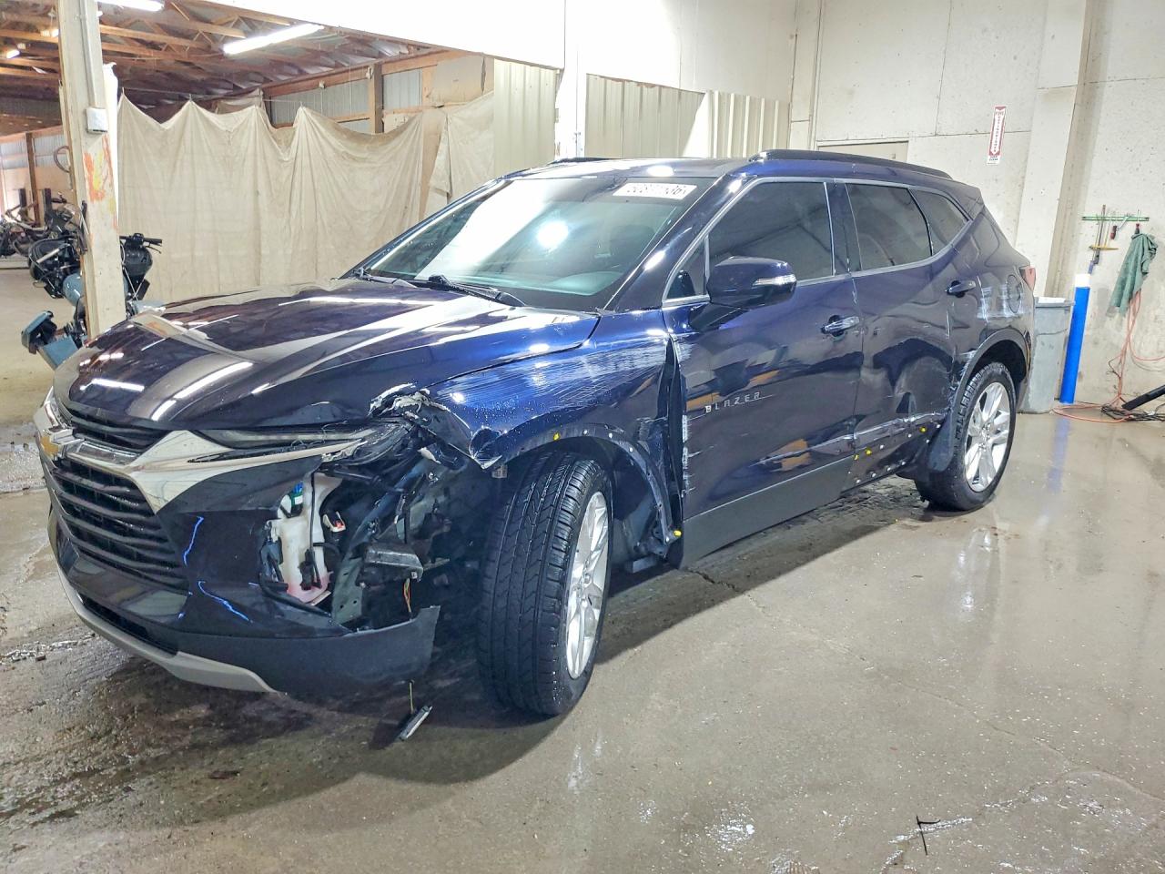 Salvage Chevrolet Blazer Image