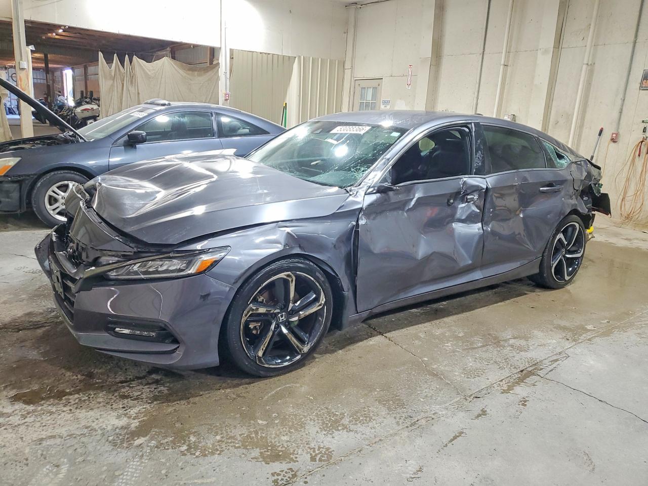 Salvage Honda Accord Image