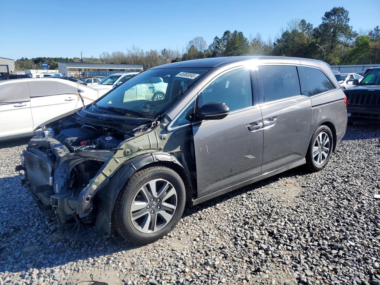Salvage Honda Odyssey Image