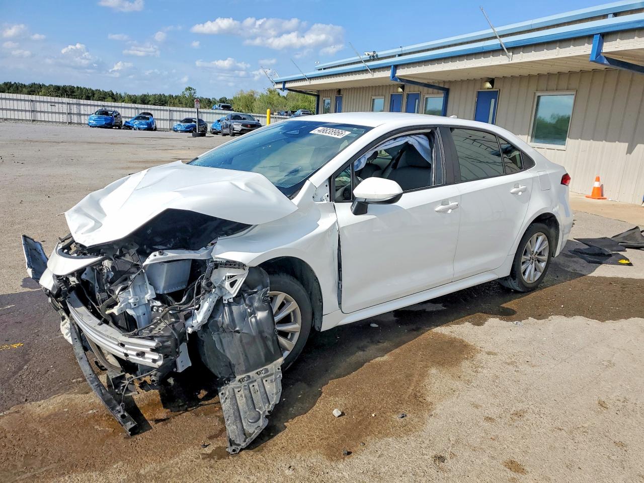 Salvage Toyota Corolla Image