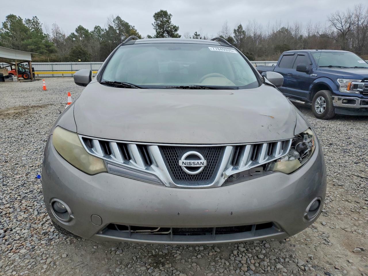 Nissan Murano S