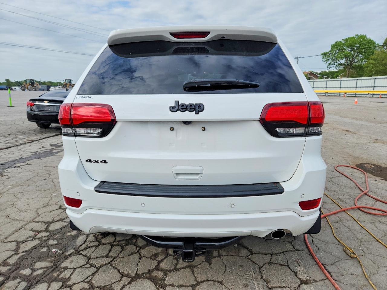 Jeep Grand Cherokee Laredo