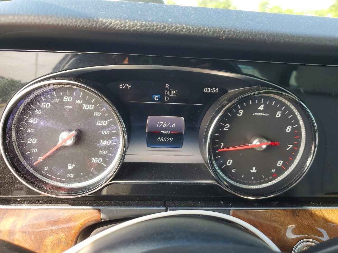 Mercedes-Benz E-Class 300