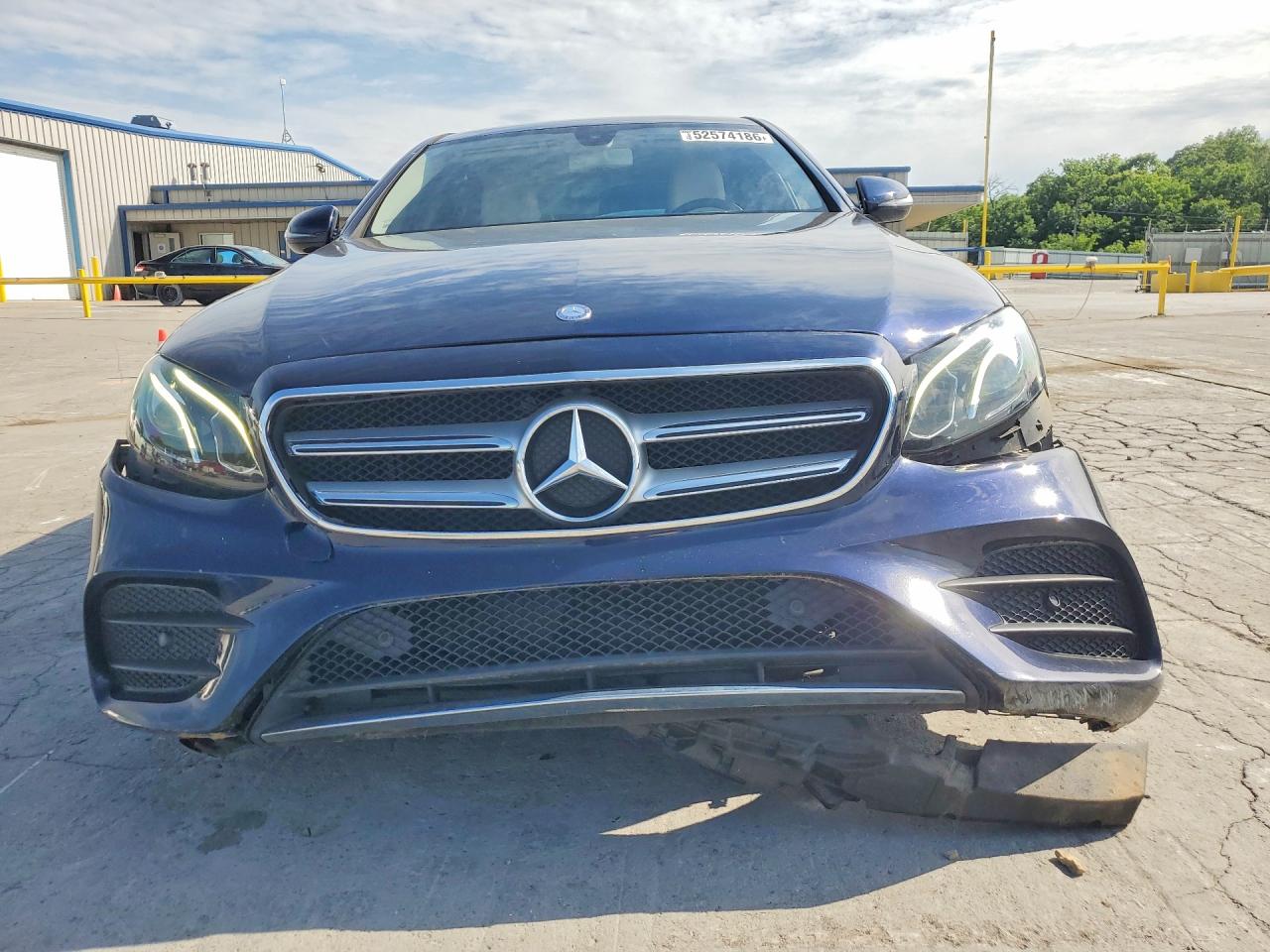 Mercedes-Benz E-Class 300