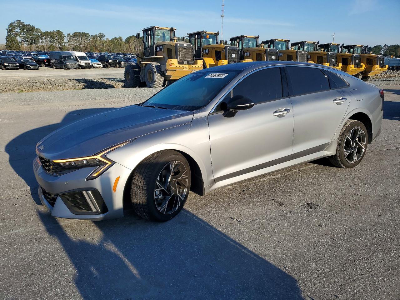 Salvage Kia K5 Image