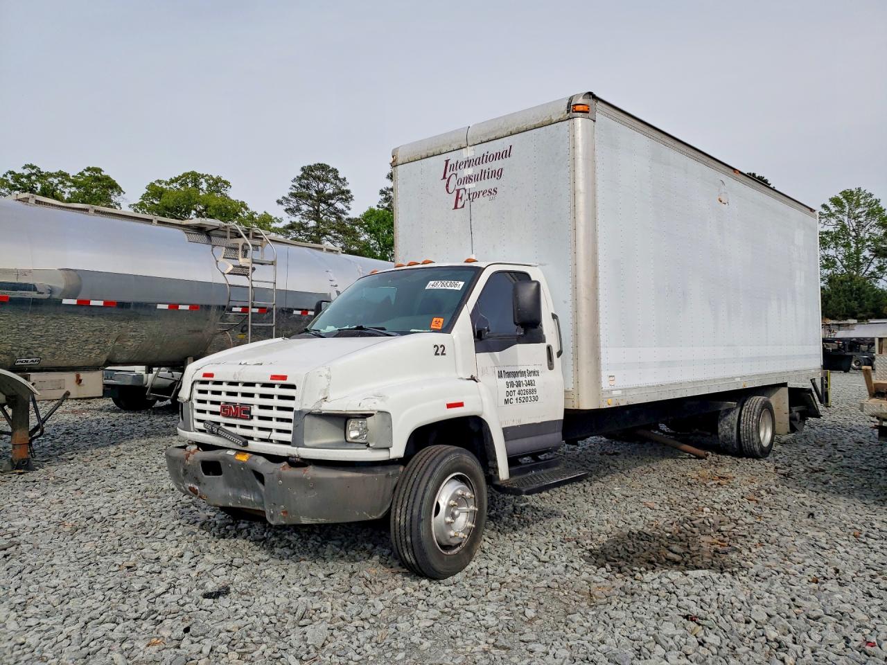 Salvage GMC C K R5500 Image