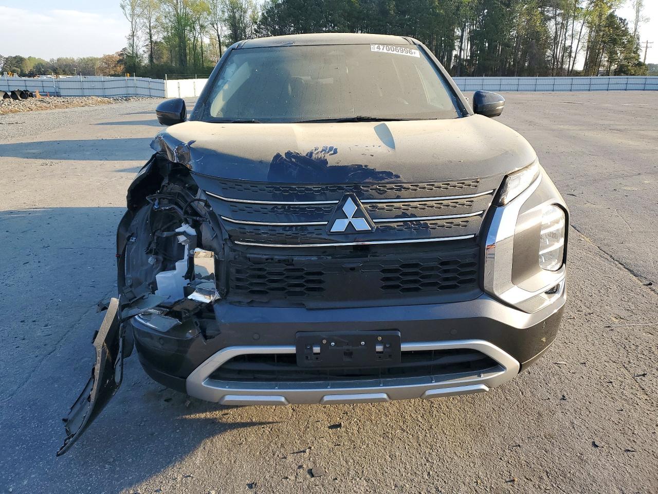 Mitsubishi Outlander Se