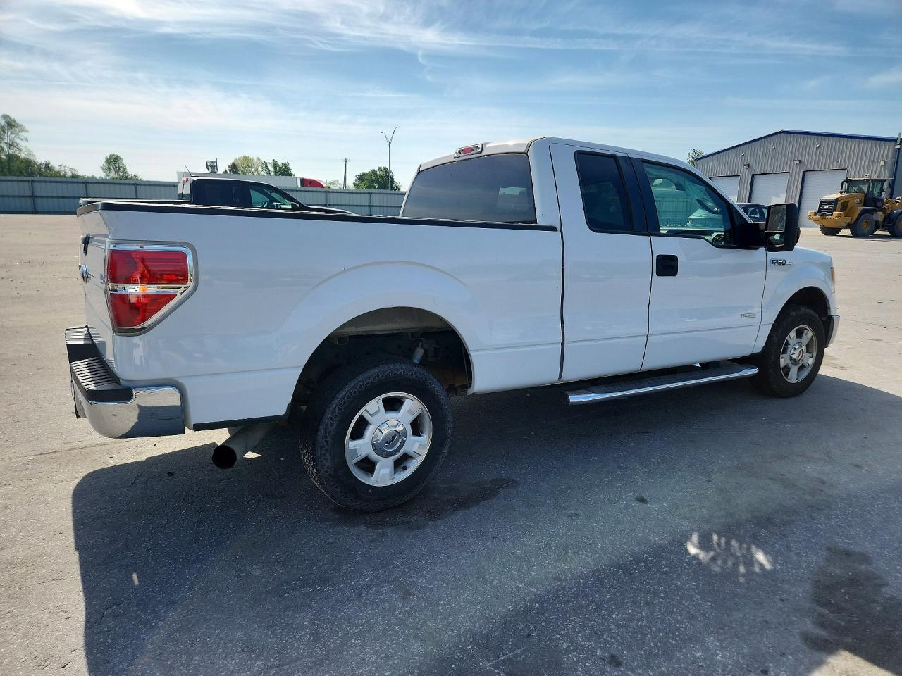 Ford F-150 Super Cab