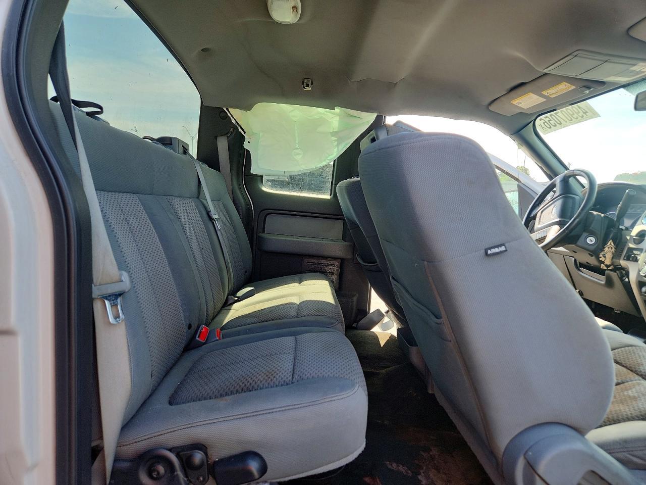 Ford F-150 Super Cab