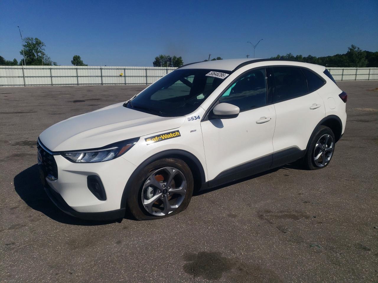 Salvage Ford Escape Image