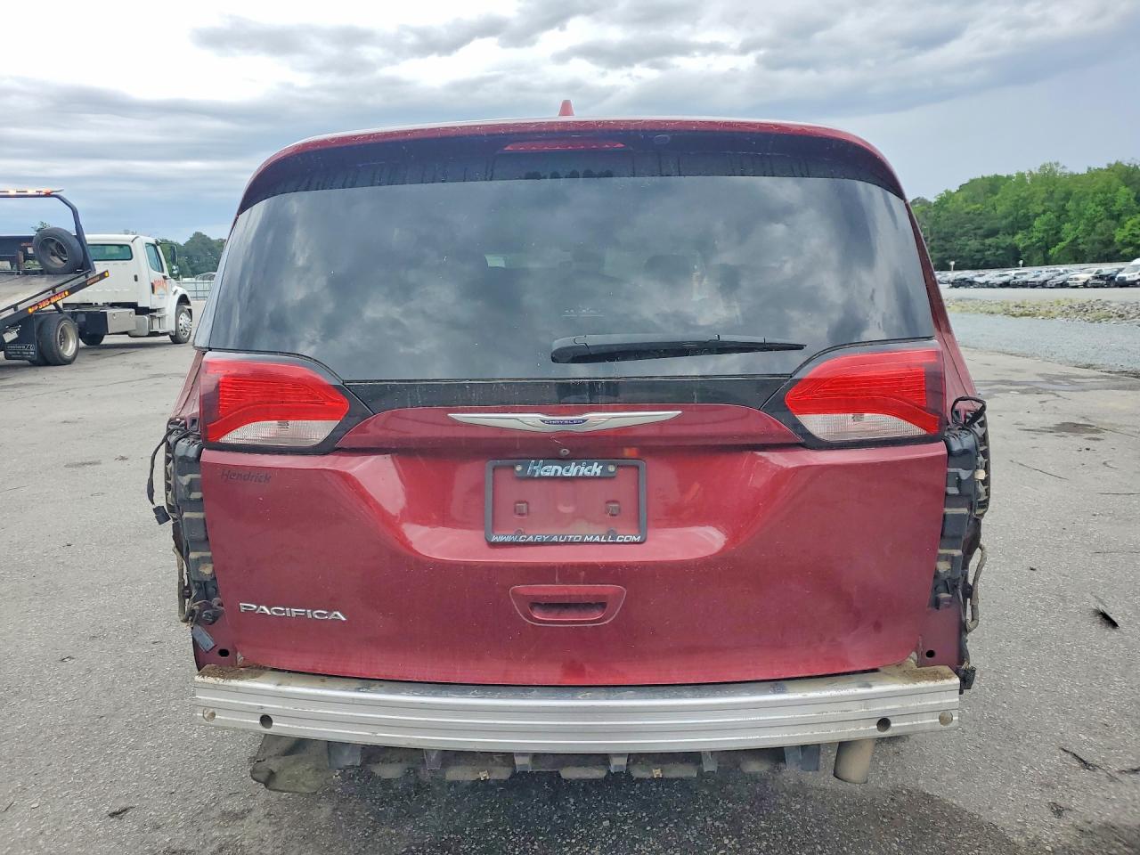 Chrysler Pacifica Touring L Plus