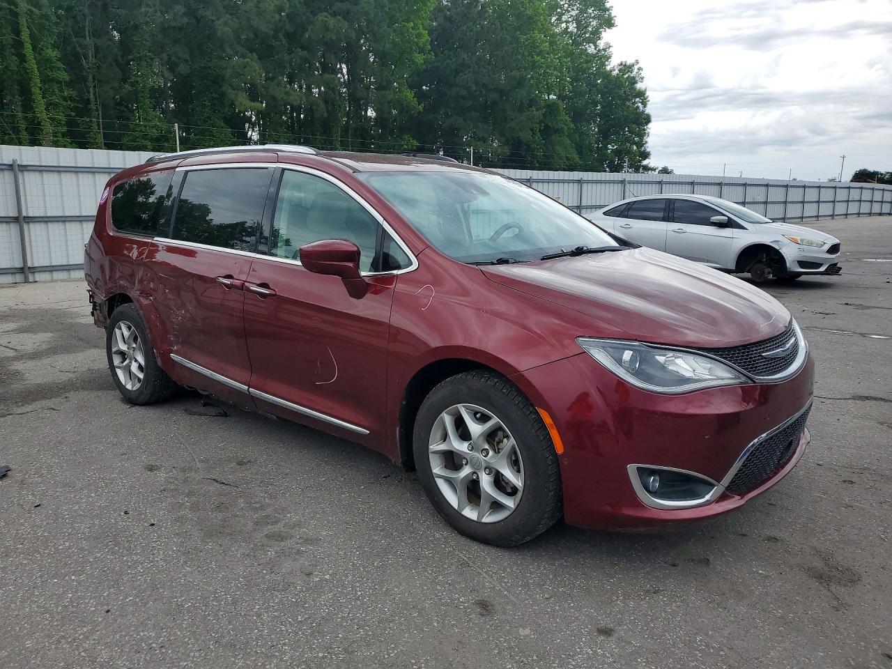 Chrysler Pacifica Touring L Plus