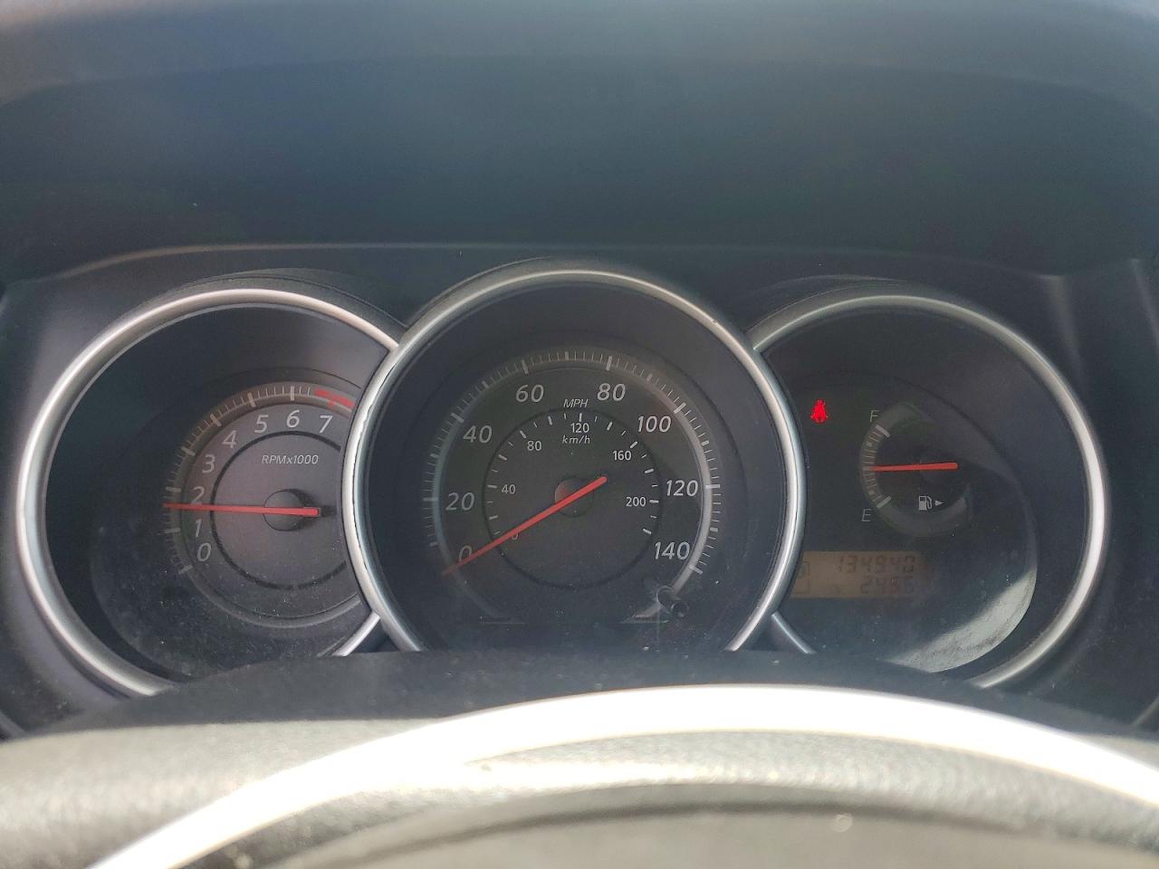 Nissan Versa 1.8 S
