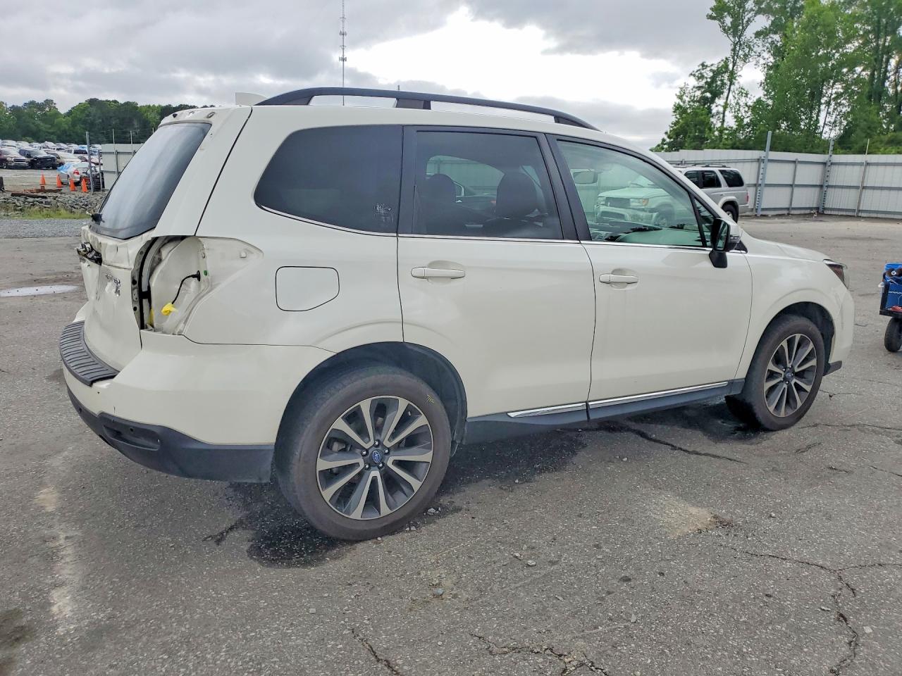 Subaru Forester 2.0xt Touring