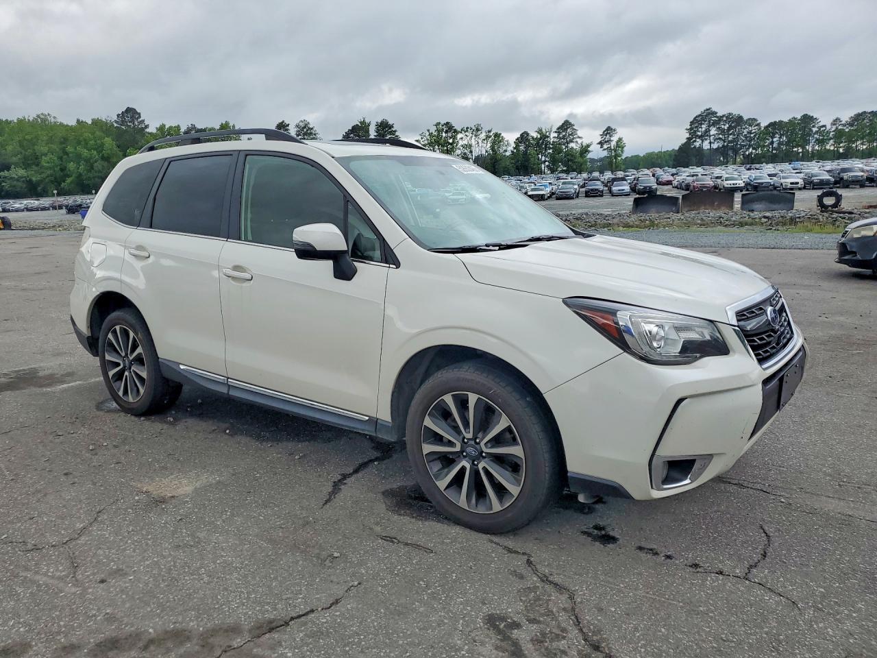 Subaru Forester 2.0xt Touring
