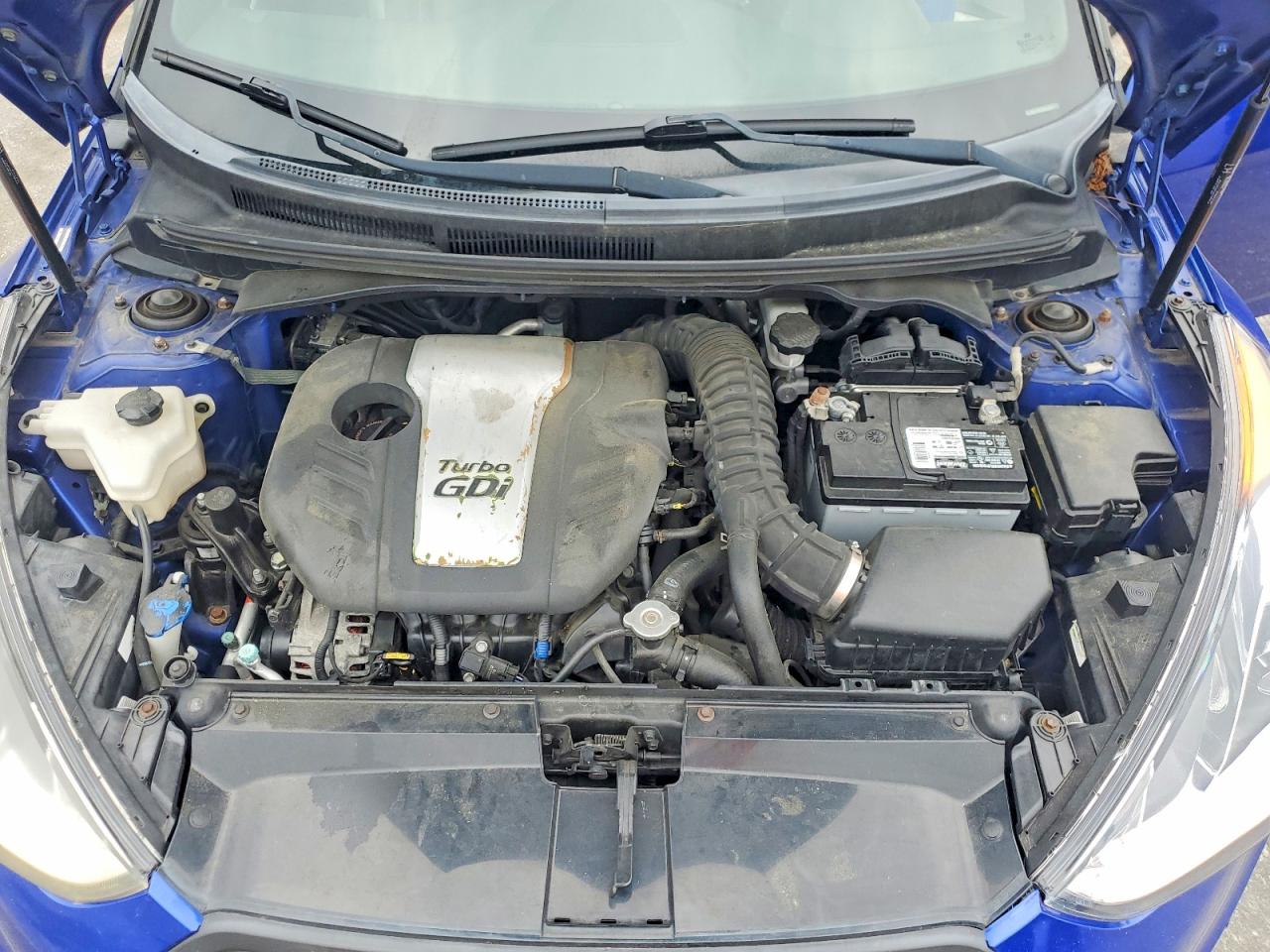 Hyundai VELOSTER Turbo