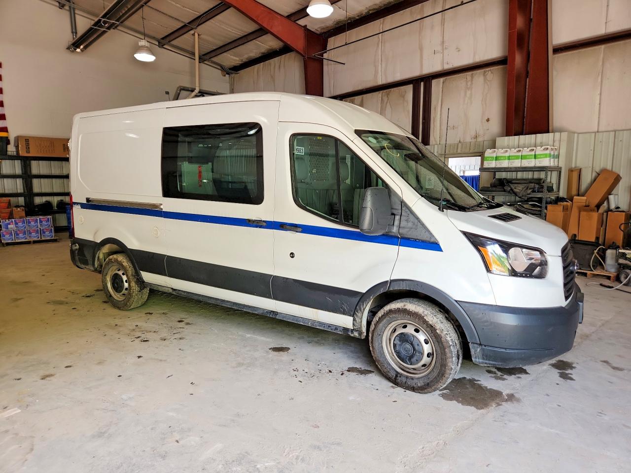 Ford Transit T-250