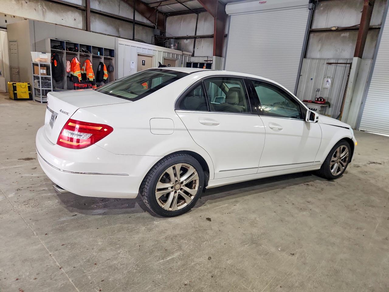 Mercedes-Benz C-Class 300 4matic
