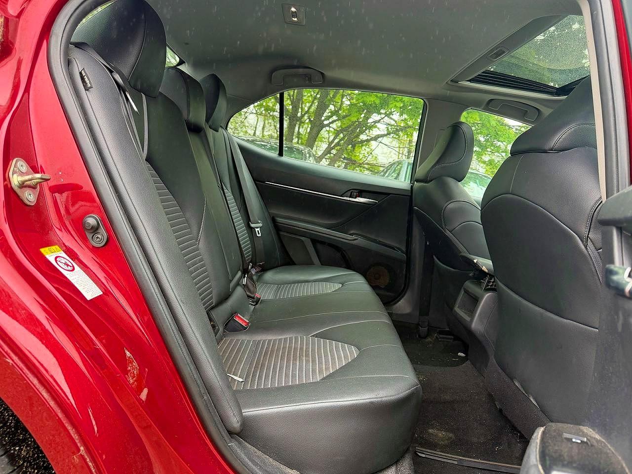 Toyota Camry Se