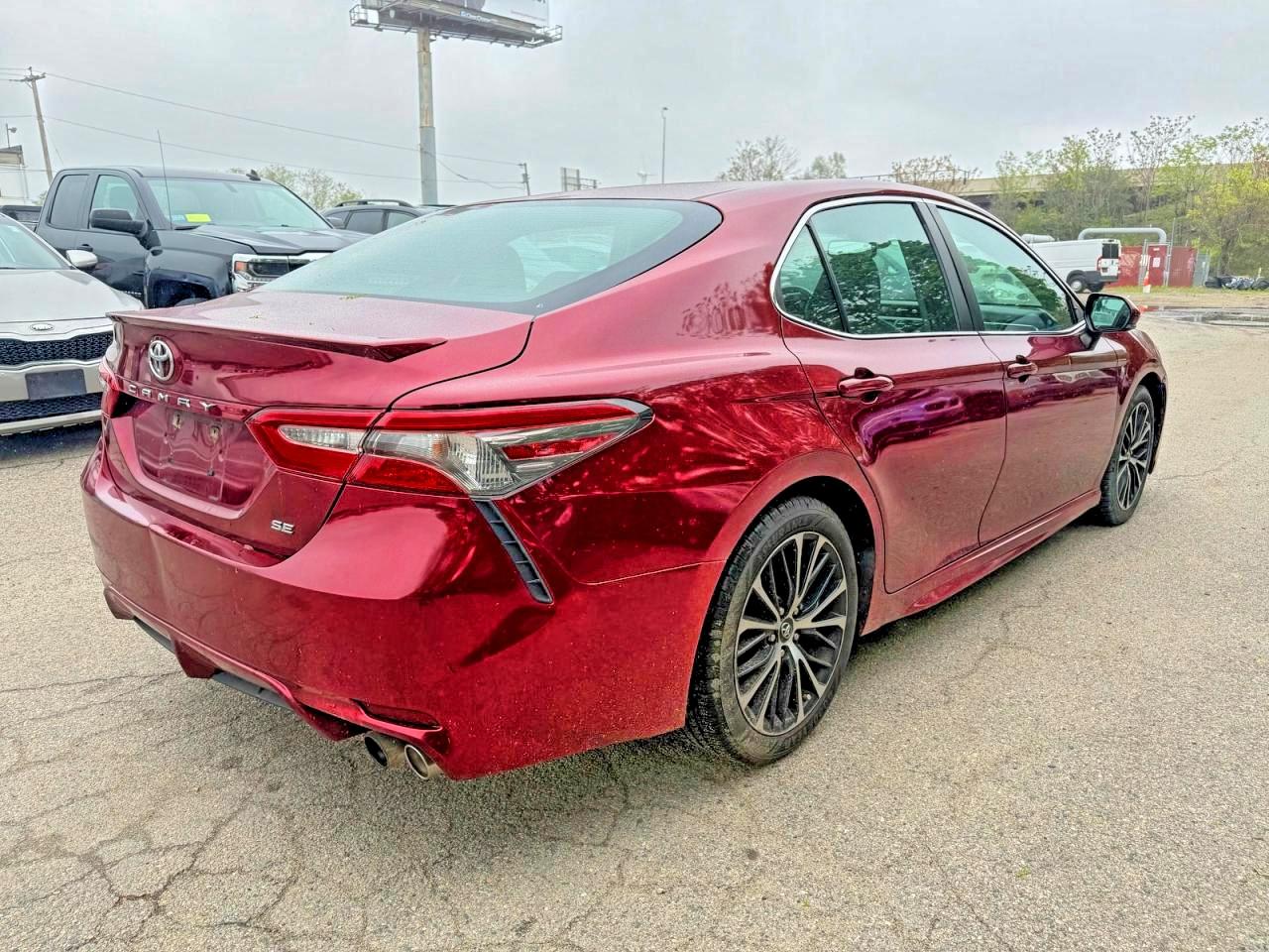Toyota Camry Se
