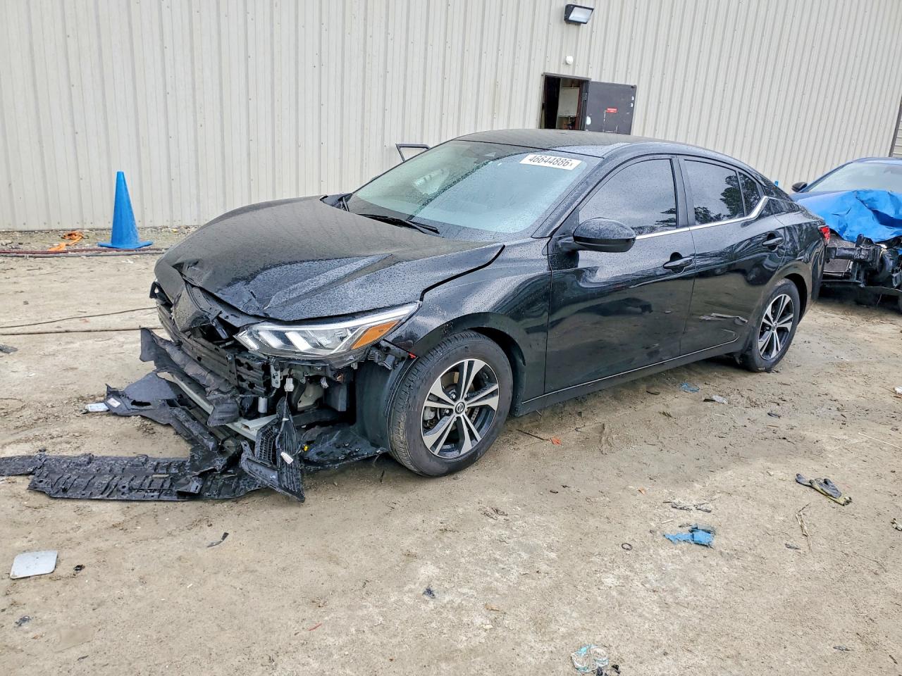 Salvage Nissan Sentra Image