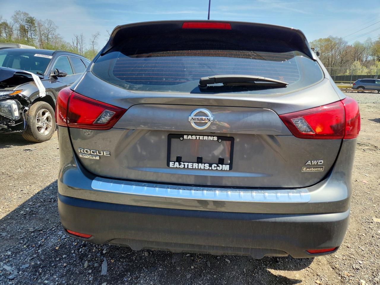 Nissan Rogue S