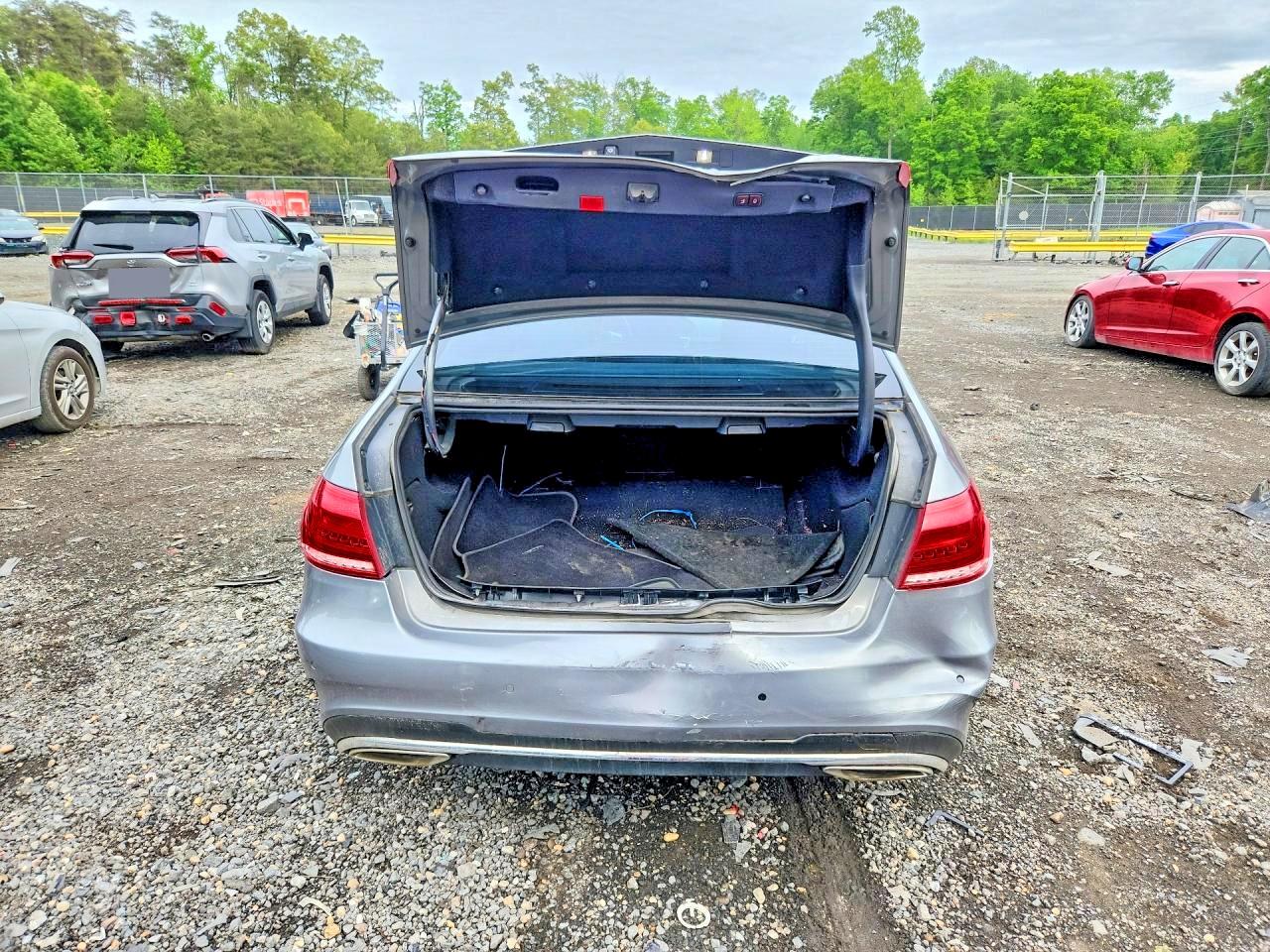 Mercedes-Benz E-Class 350 4matic