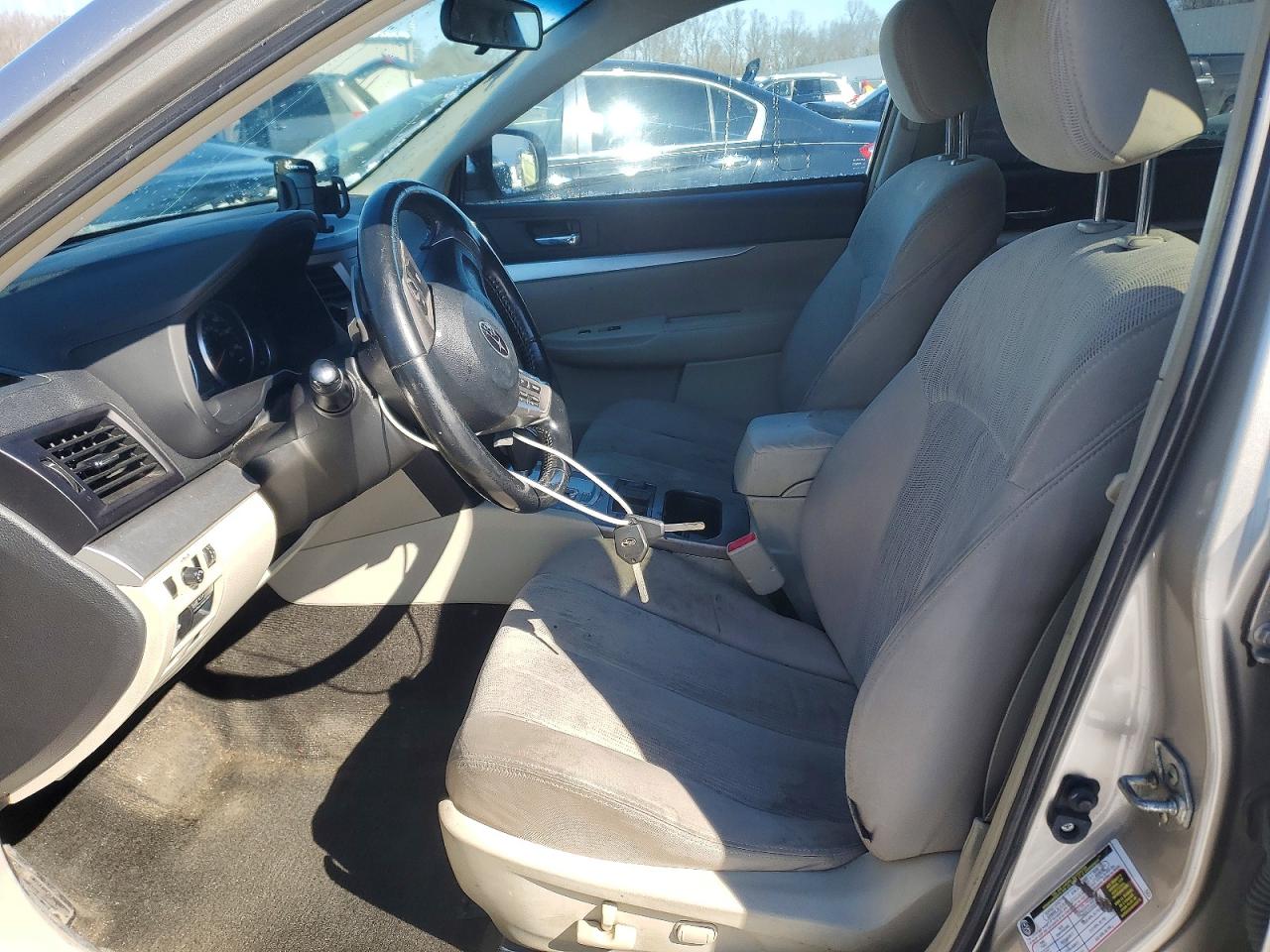 Subaru Outback 2.5i Premium