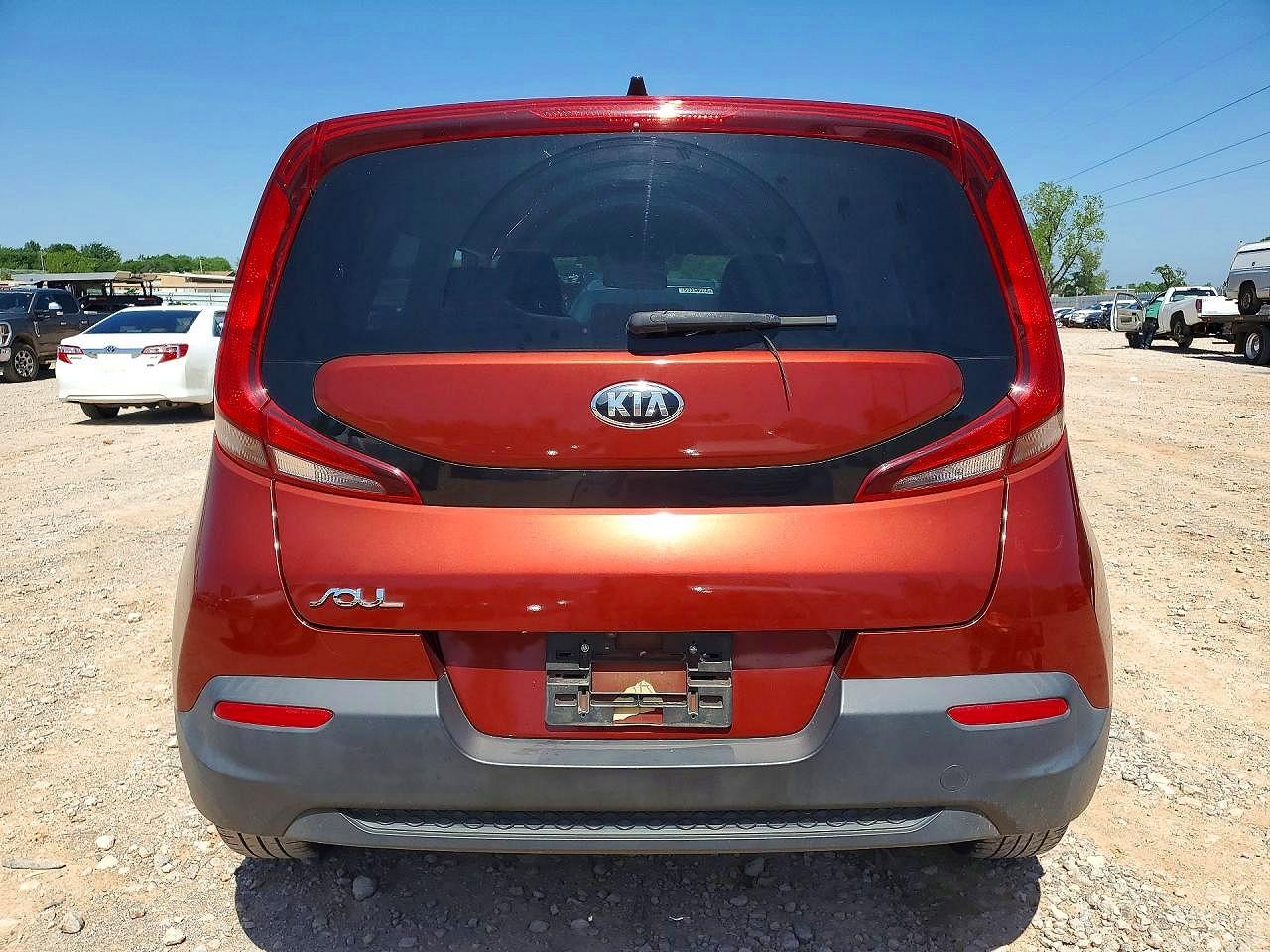 Kia Soul Lx