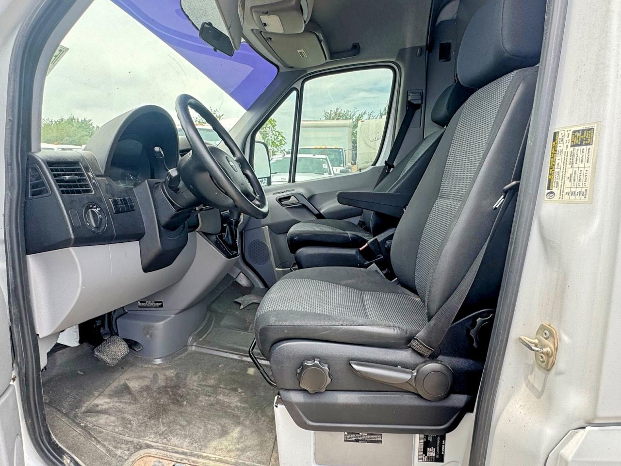 Freightliner Sprinter 2500