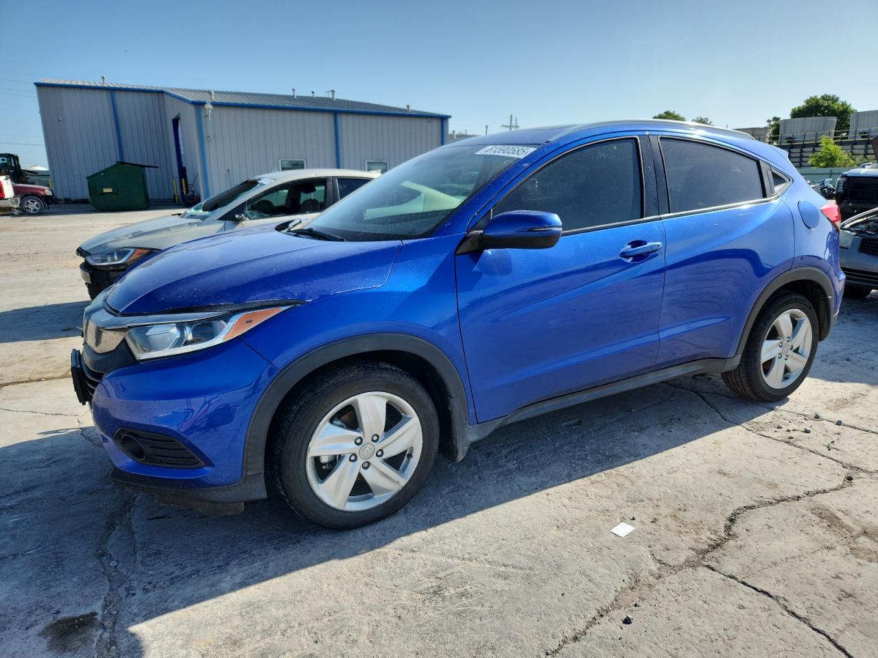 Salvage Honda HR-V Image