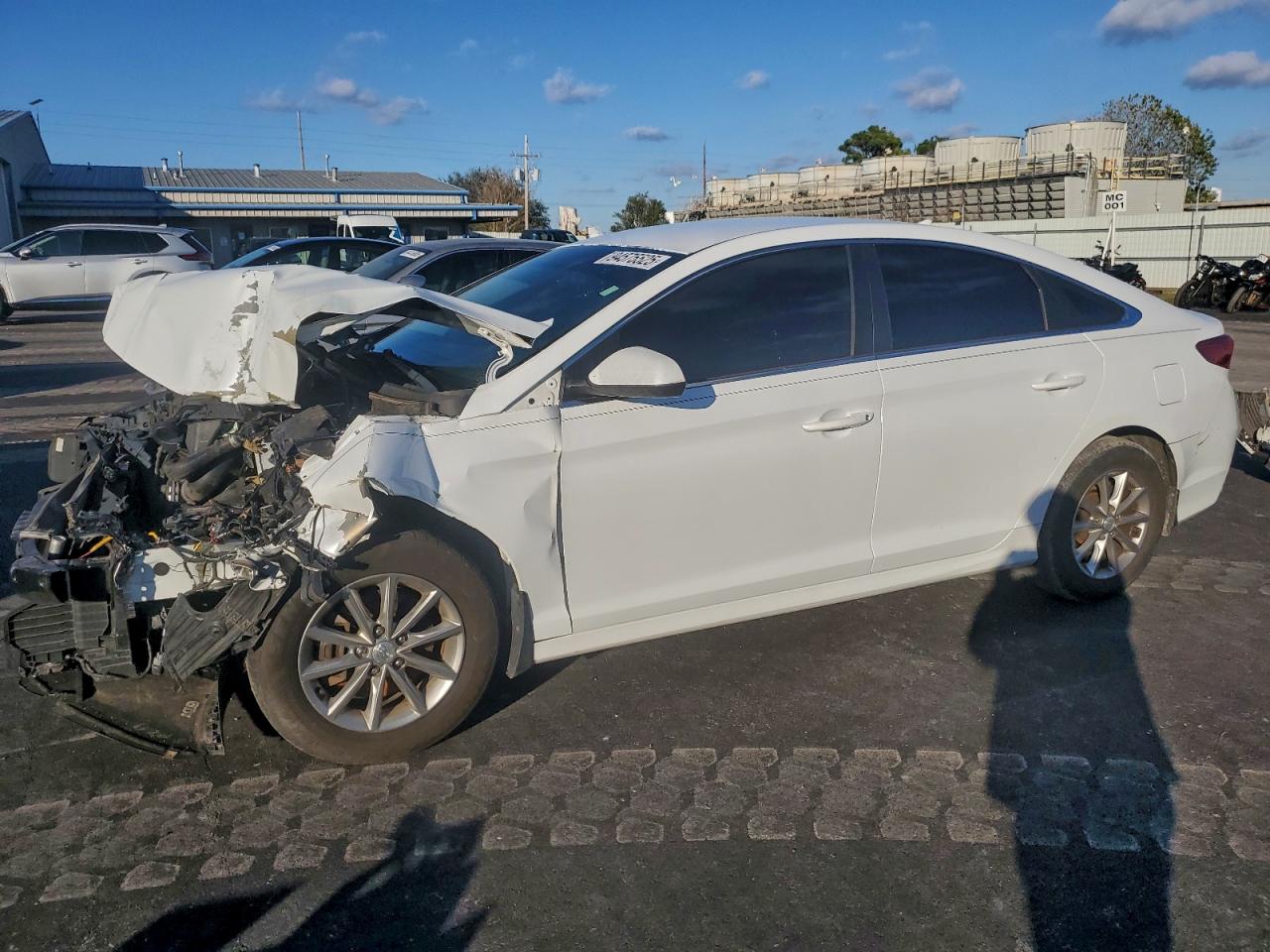 Salvage Hyundai SONATA Image