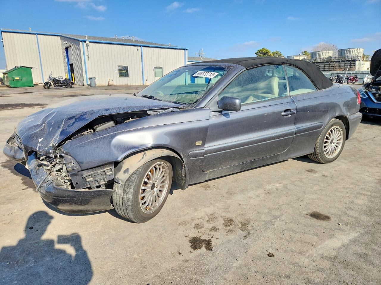 Salvage Volvo C70 Image