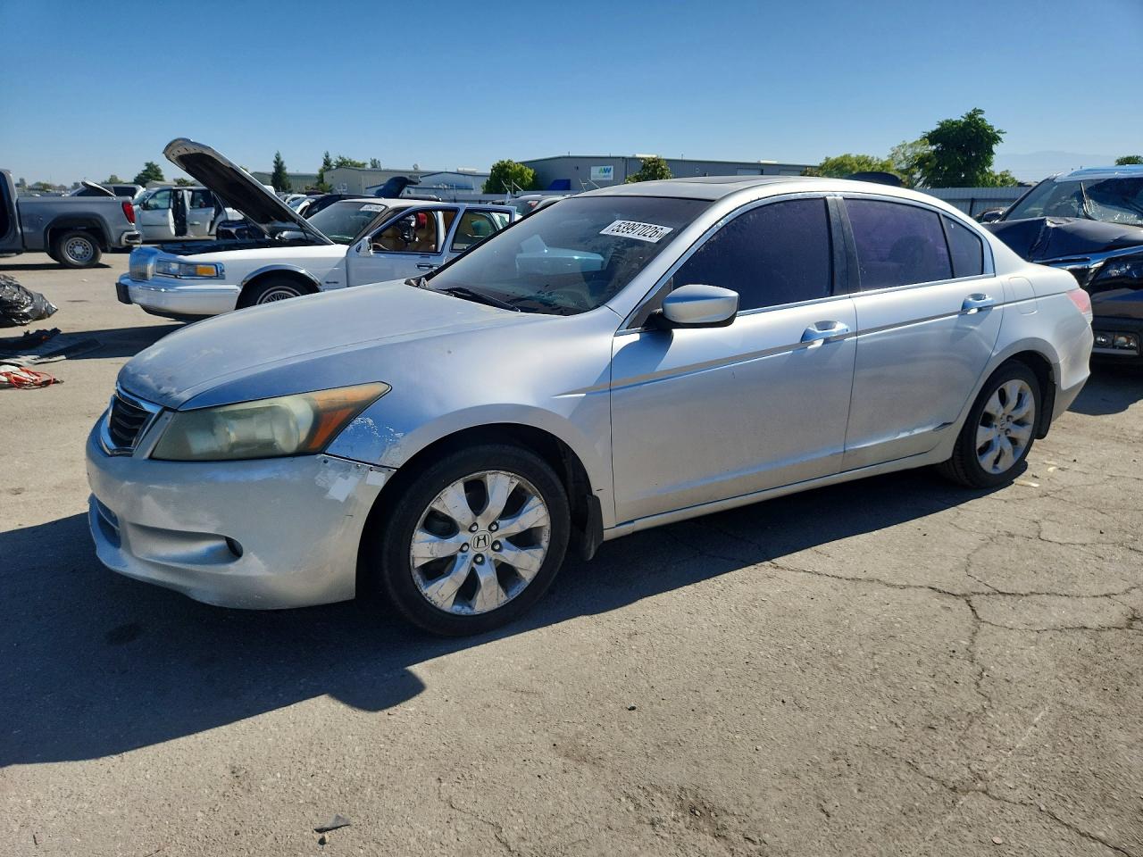 Salvage Honda Accord Image