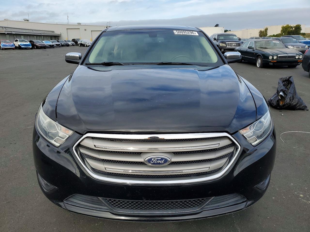 Ford Taurus