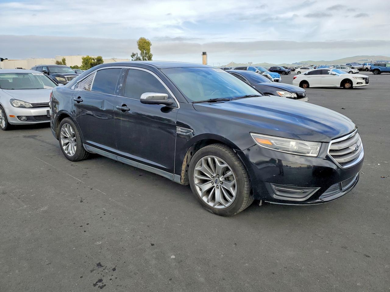 Ford Taurus