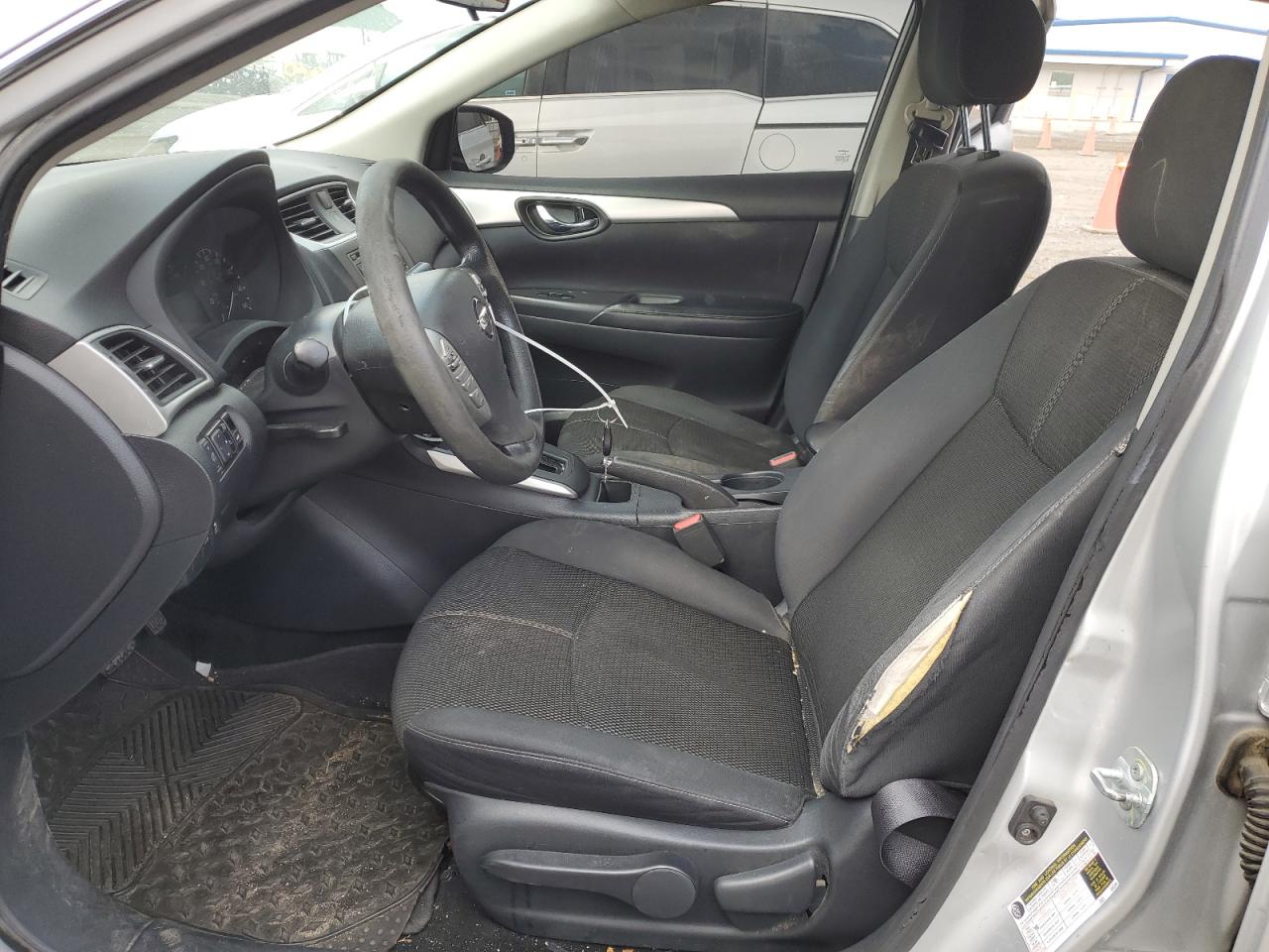 Nissan Sentra S
