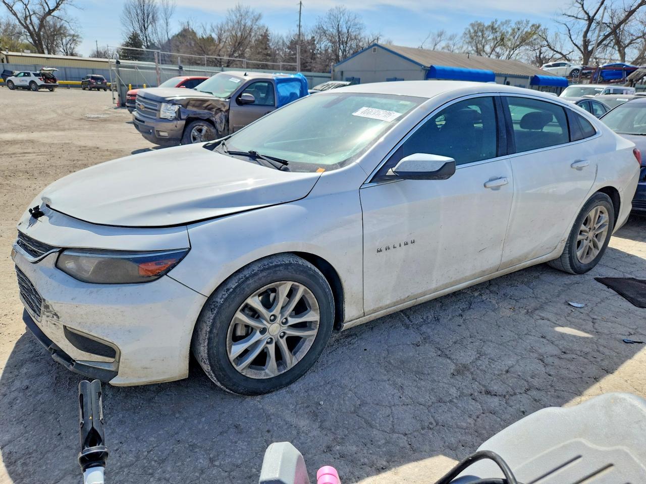 Salvage Chevrolet Malibu Image