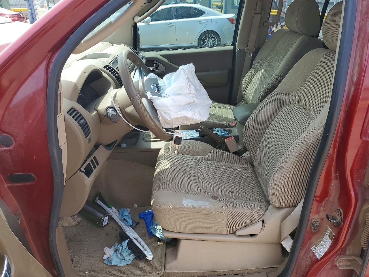 Nissan Frontier Se